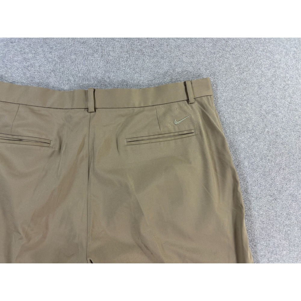 Nike Dri Fit Standard Fit Performance Golf Chino Shorts (Men's 38) Tan - 10"‎ - Picture 11 of 13